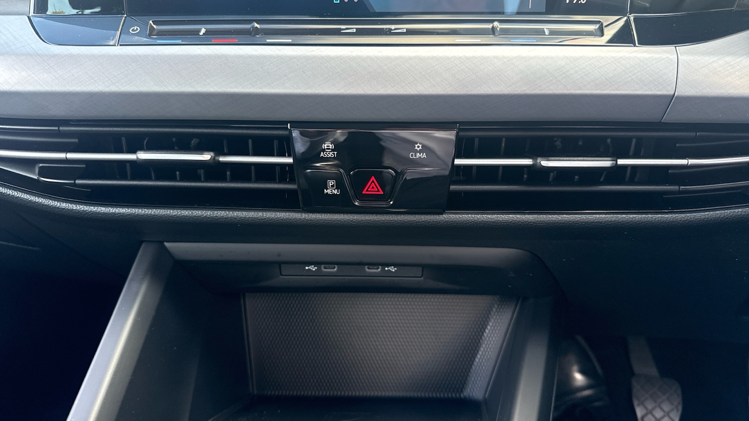 Used Volkswagen Golf 2024 for sale - 76352372: Photo 13