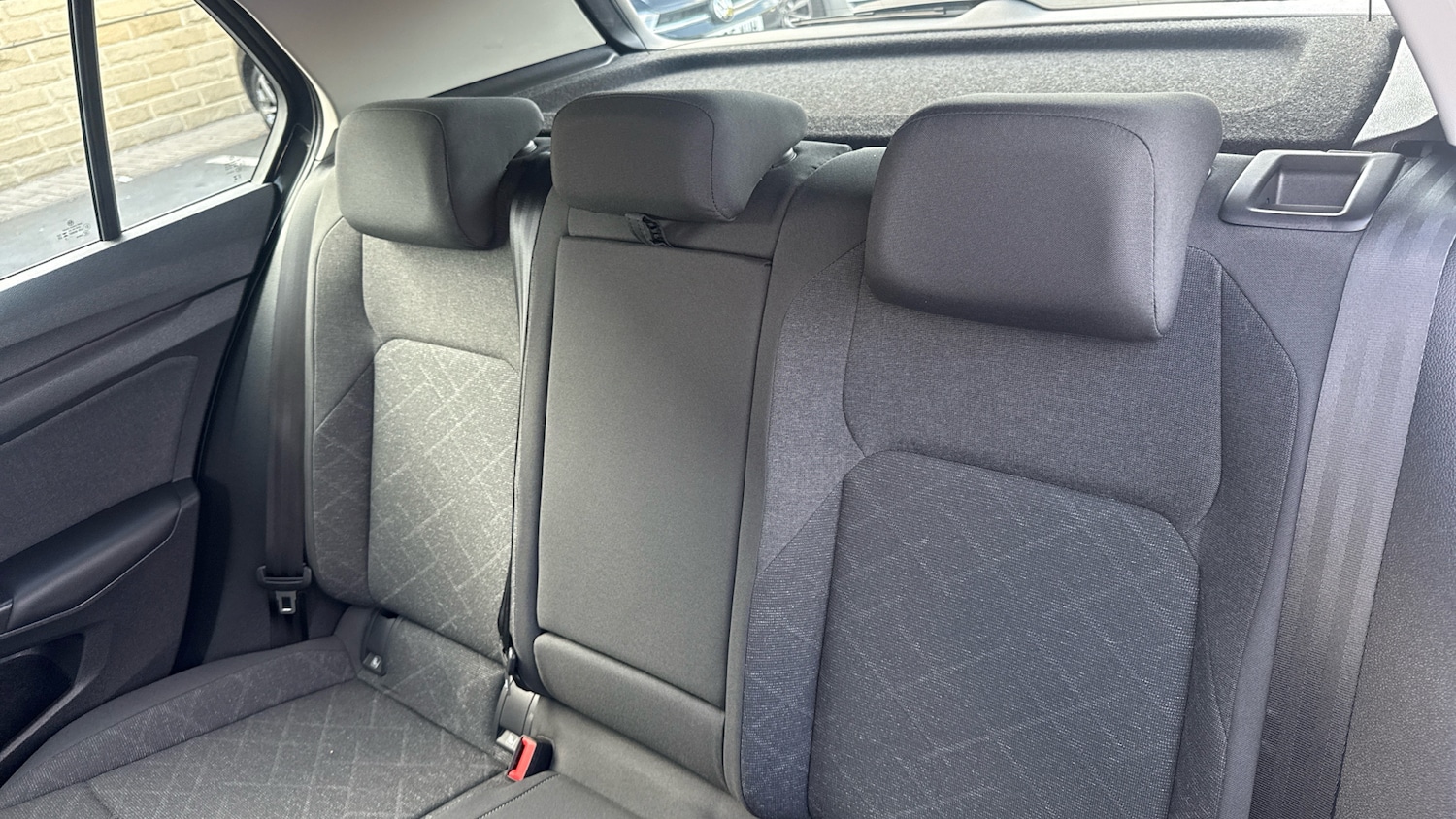 Used Volkswagen Golf 2024 for sale - 76352372: Photo 16
