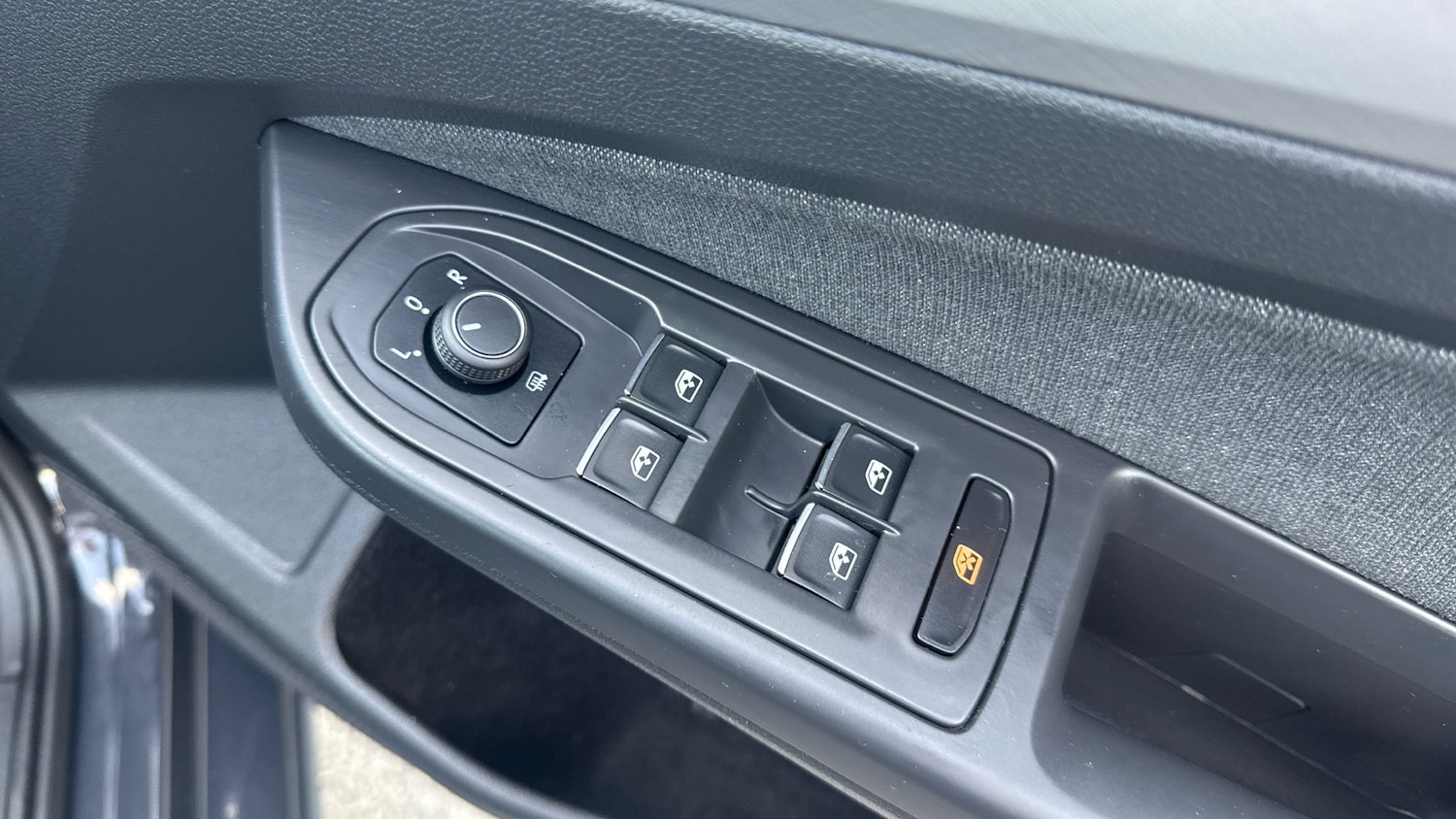Used Volkswagen Golf 2024 for sale - 76352372: Photo 26