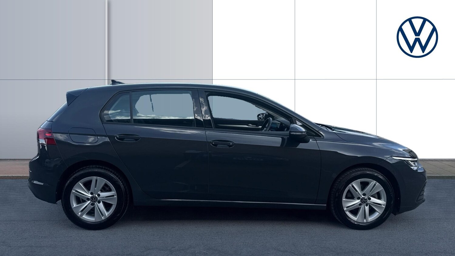 Used Volkswagen Golf 2024 for sale - 76352372: Photo 4