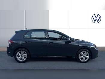 Used Volkswagen Golf 2024 for sale - 76352372: Photo