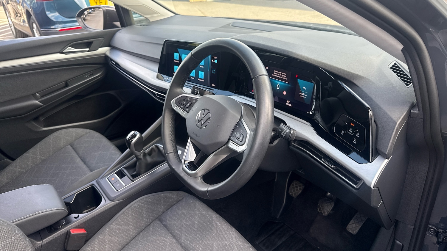 Used Volkswagen Golf 2024 for sale - 76352372: Photo 6