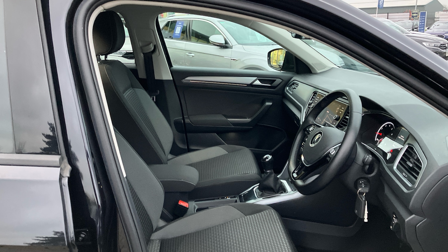 Used Volkswagen T-Roc 2021 for sale - 77044617: Photo 15