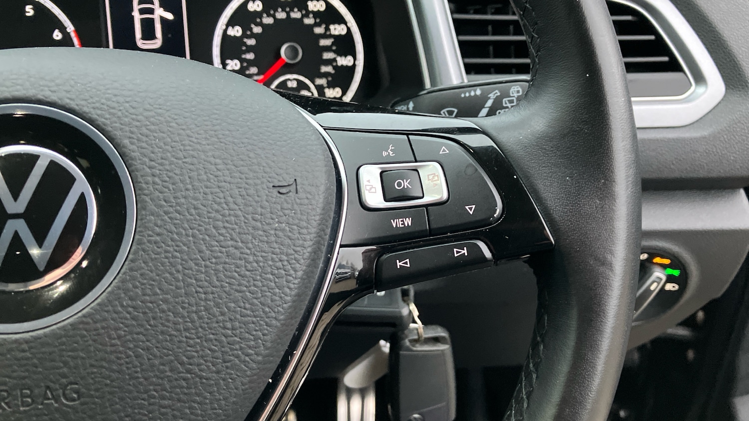 Used Volkswagen T-Roc 2021 for sale - 77044617: Photo 18