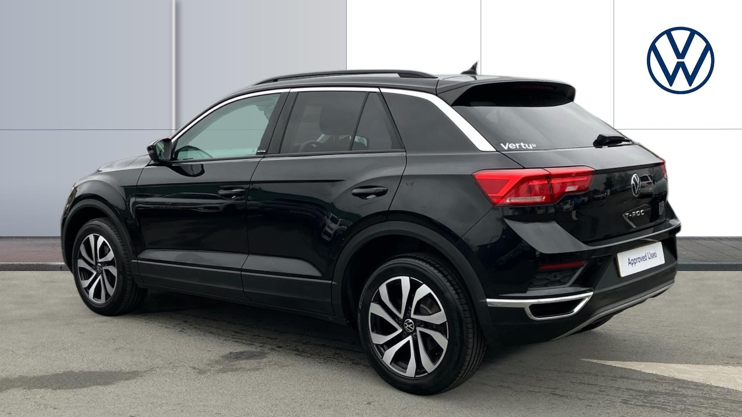 Used Volkswagen T-Roc 2021 for sale - 77044617: Photo 3
