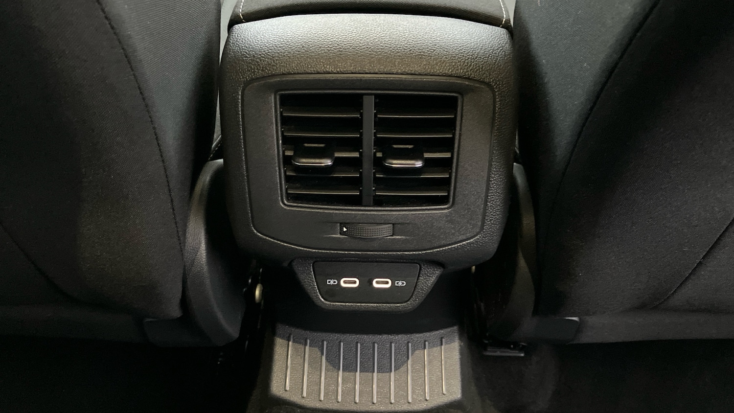 Used Volkswagen T-Roc 2021 for sale - 77044617: Photo 38