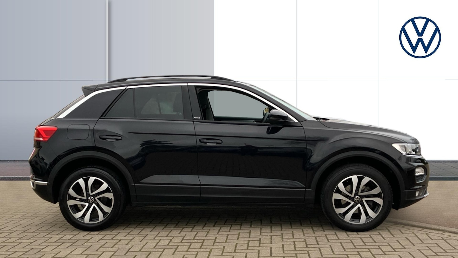 Used Volkswagen T-Roc 2021 for sale - 77044617: Photo 4