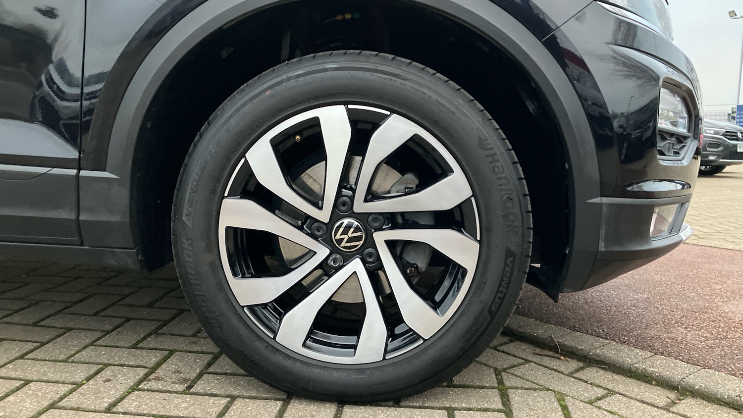 Used Volkswagen T-Roc 2021 for sale - 77044617: Photo 5