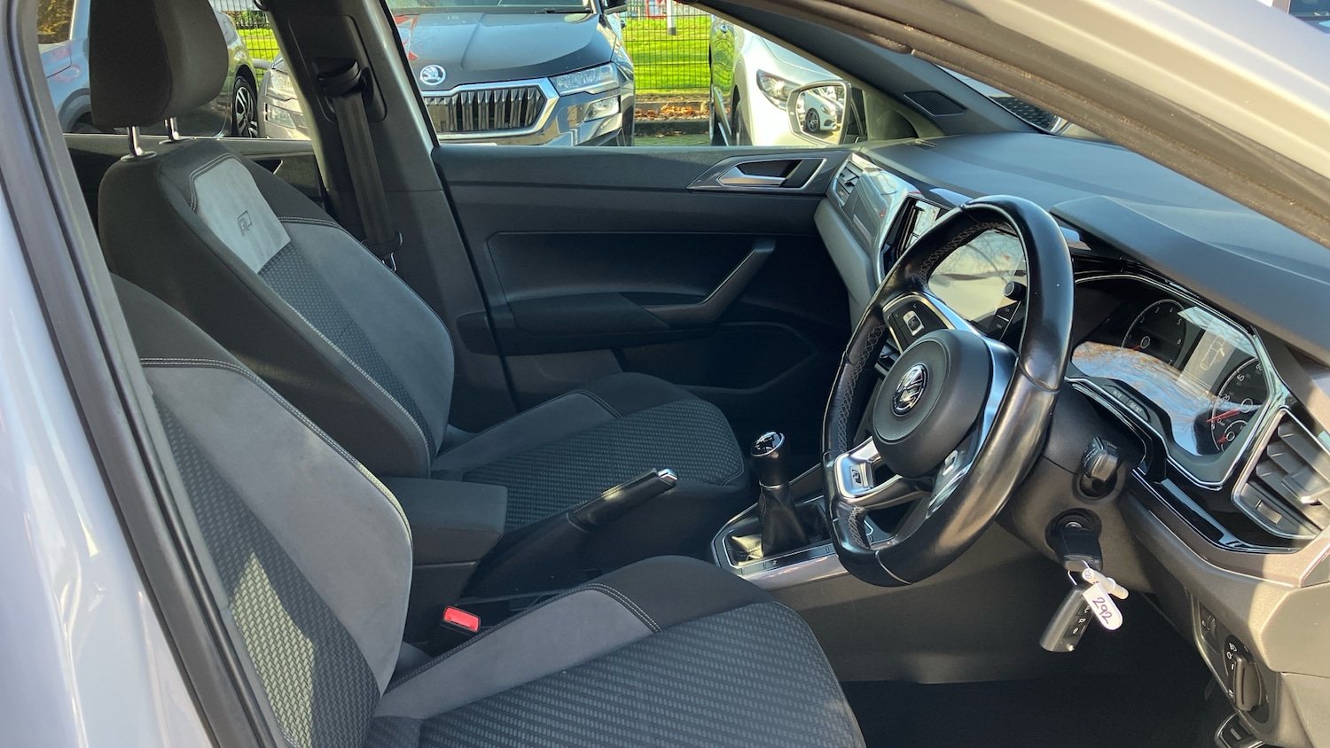 Used Volkswagen Polo 2019 for sale - 76393406: Photo 15