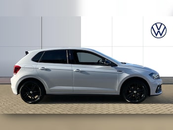 Used Volkswagen Polo 2019 for sale - 76393406: Photo