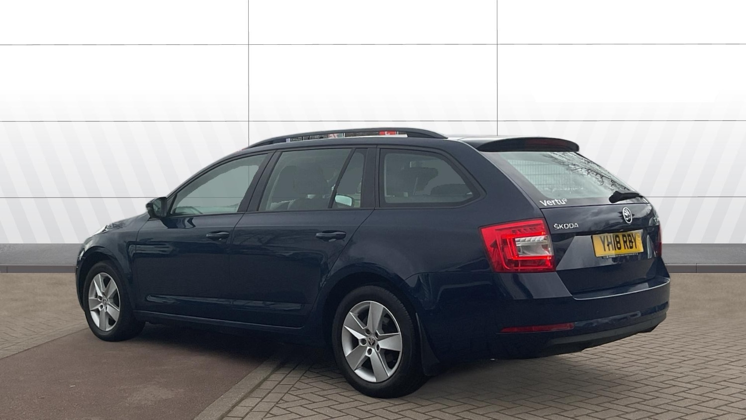 Used Skoda Octavia 2018 for sale - 77431062: Photo 2