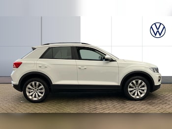 Used Volkswagen T-Roc 2020 for sale - 76614698: Photo
