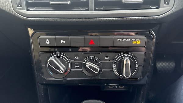Used Volkswagen T-Cross 2024 for sale - 76322437: Photo 13