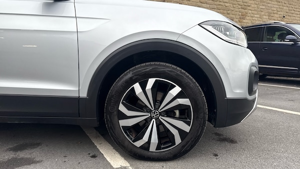 Used Volkswagen T-Cross 2024 for sale - 76322437: Photo 5