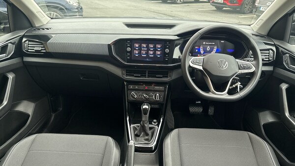 Used Volkswagen T-Cross 2024 for sale - 76322437: Photo 9
