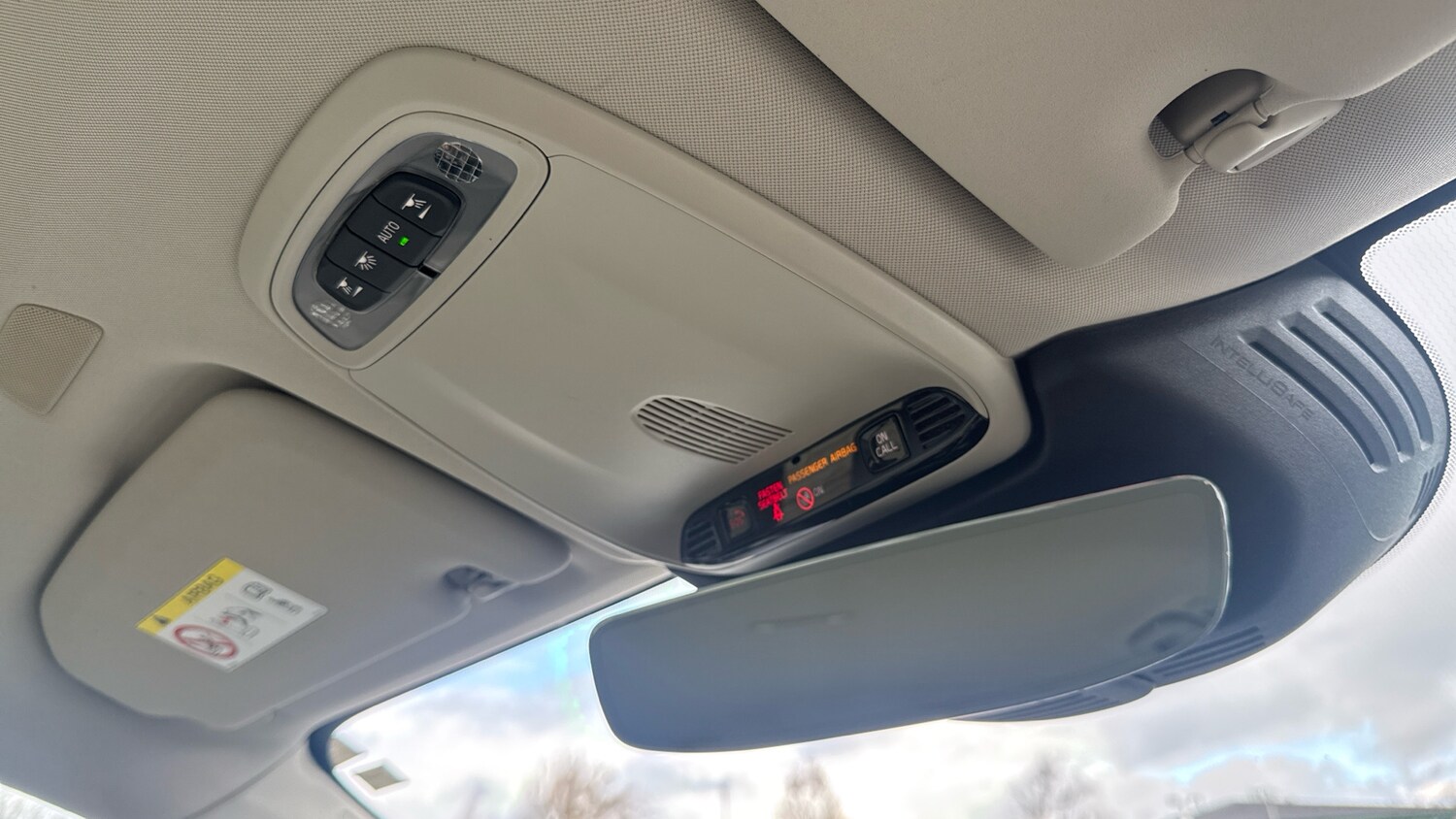 Used Volvo XC60 2018 for sale - 78107234: Photo 35