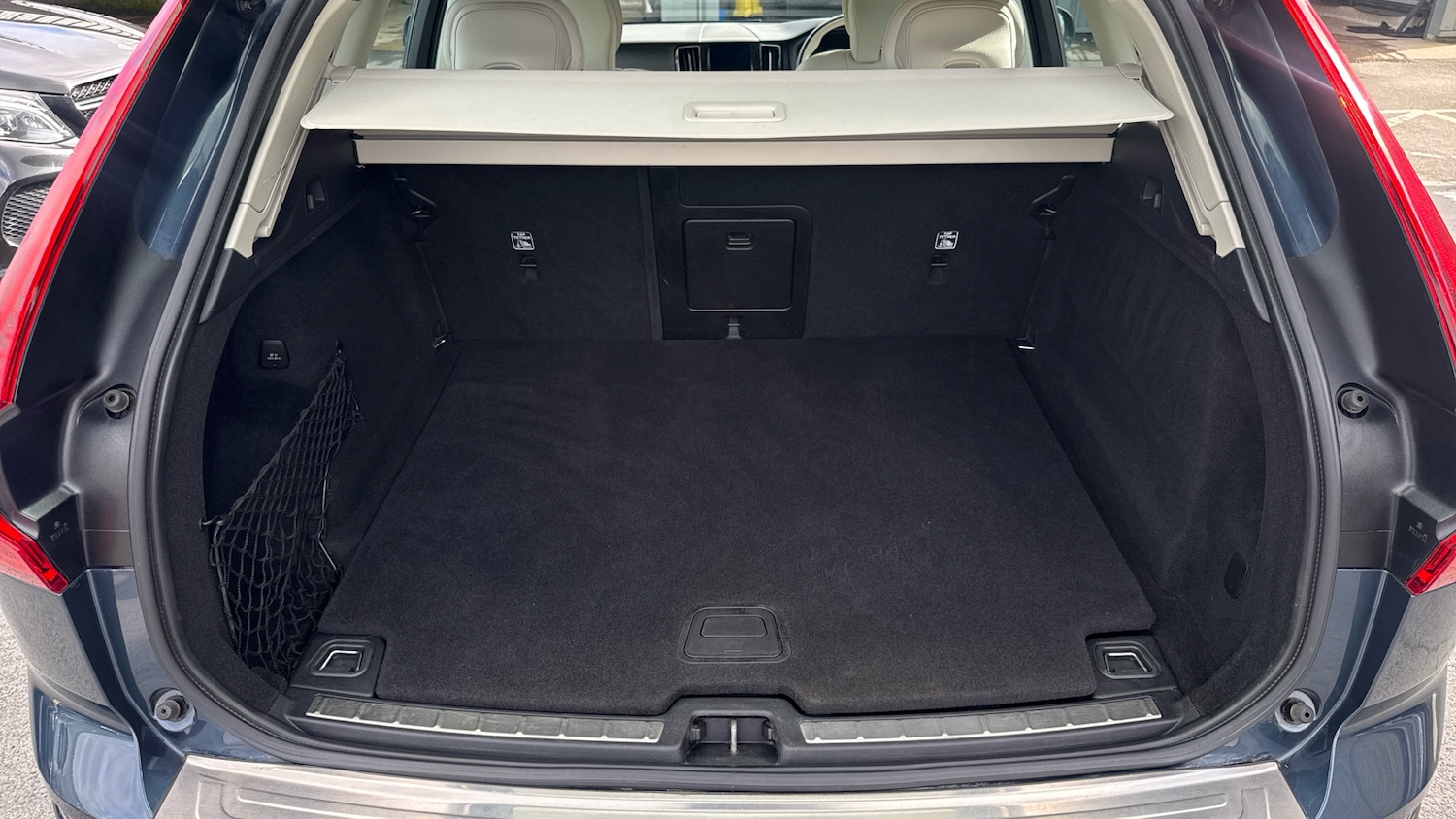 Used Volvo XC60 2018 for sale - 78107234: Photo 4