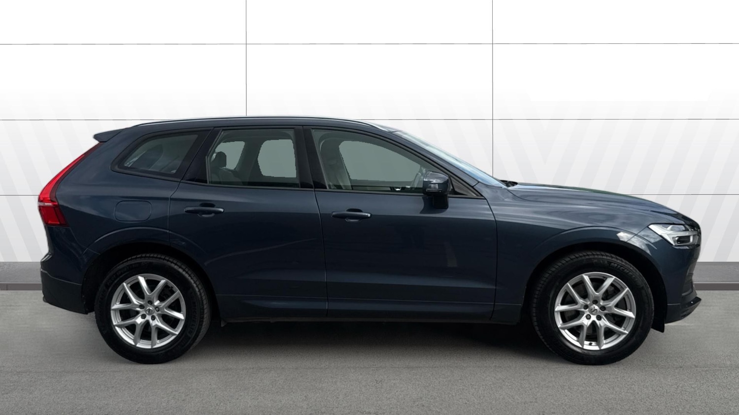 Used Volvo XC60 2018 for sale - 78107234: Photo 5