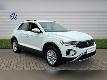 Used Volkswagen T-Roc 2023 for sale - 79488902: Photo
