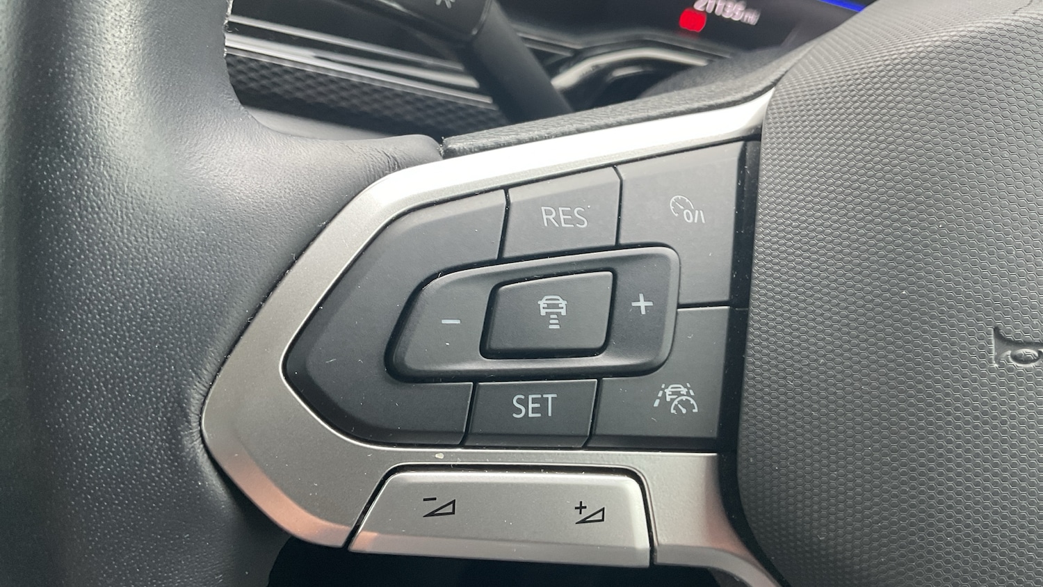 Used Volkswagen Polo 2022 for sale - 77603615: Photo 17