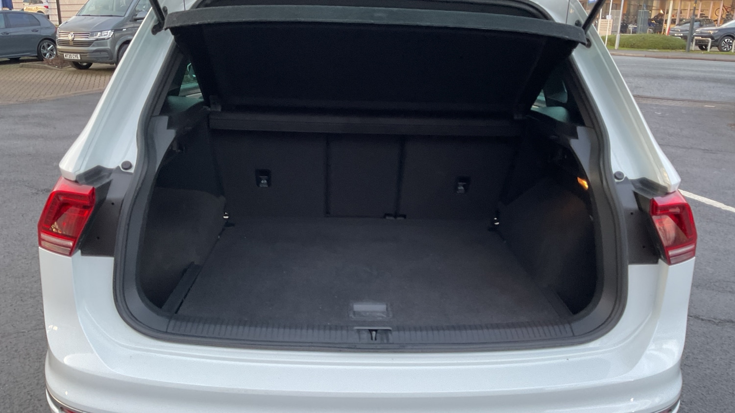 Used Volkswagen Tiguan 2017 for sale - 77381461: Photo 20