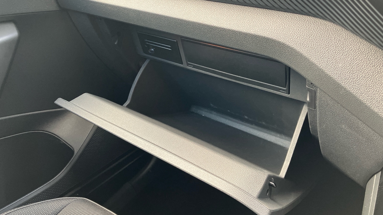 Used Volkswagen T-Cross 2022 for sale - 76414934: Photo 25