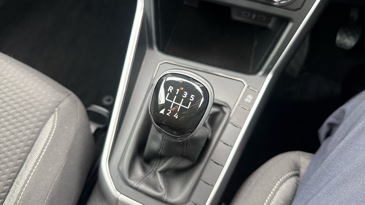 Used Volkswagen Polo 2022 for sale - 77883804: Photo 42