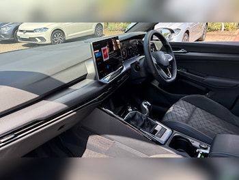 Used Volkswagen Golf 2025 for sale - 79137340: Photo
