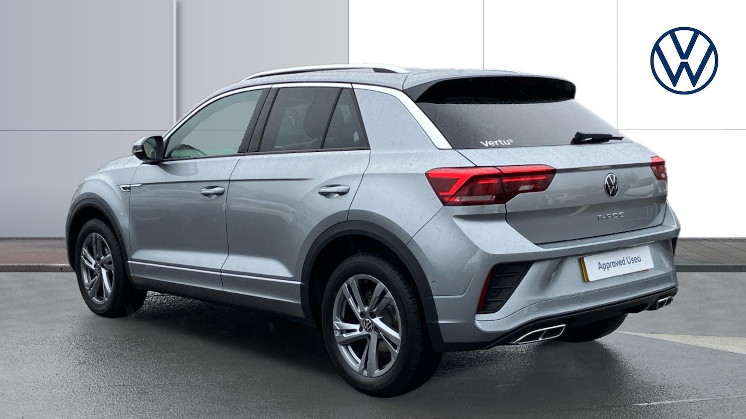 Used Volkswagen T-Roc 2025 for sale - 76722032: Photo 3