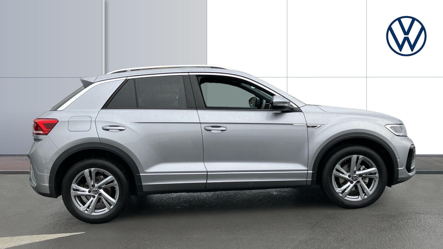Used Volkswagen T-Roc 2025 for sale - 76722032: Photo 4