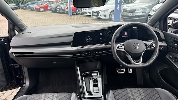 Used Volkswagen Golf 2024 for sale - 75375299: Photo 9