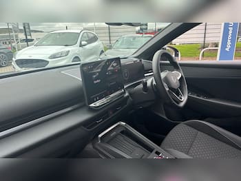 Used Volkswagen T-Roc 2026 for sale - 79810284: Photo