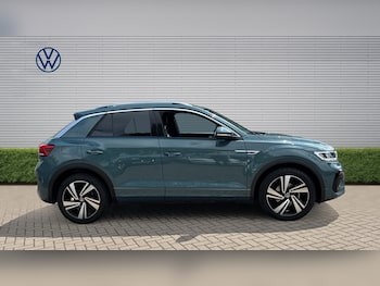 Used Volkswagen T-Roc 2024 for sale - 78776768: Photo
