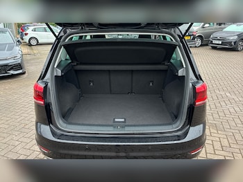 Used Volkswagen Golf SV 2019 for sale - 79512975: Photo