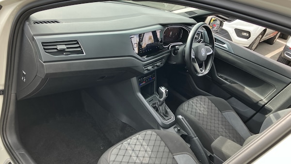 Used Volkswagen Polo 2025 for sale - 76230776: Photo 2