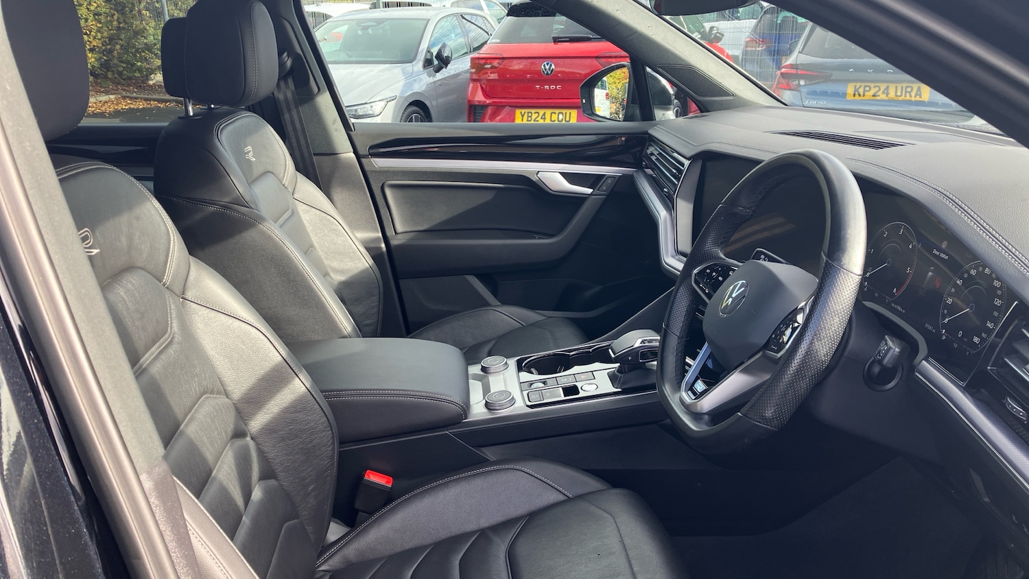 Used Volkswagen Touareg 2022 for sale - 76422241: Photo 15