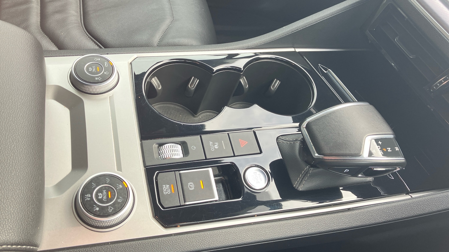 Used Volkswagen Touareg 2022 for sale - 76422241: Photo 21