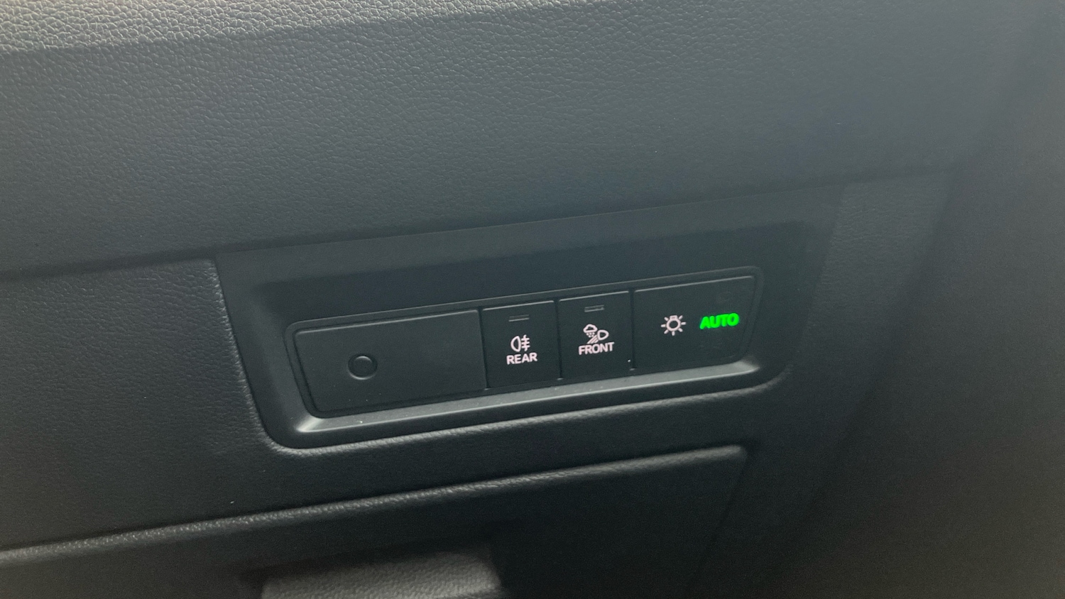 Used Volkswagen Touareg 2022 for sale - 76422241: Photo 28