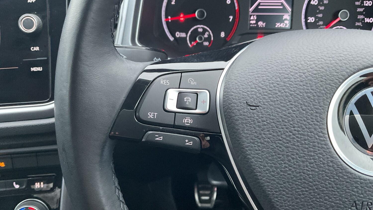 Used Volkswagen T-Roc 2022 for sale - 77618808: Photo 17