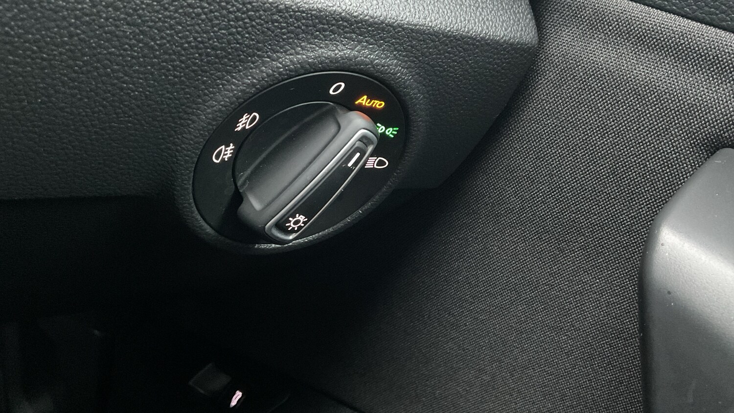 Used Volkswagen T-Roc 2022 for sale - 77618808: Photo 22