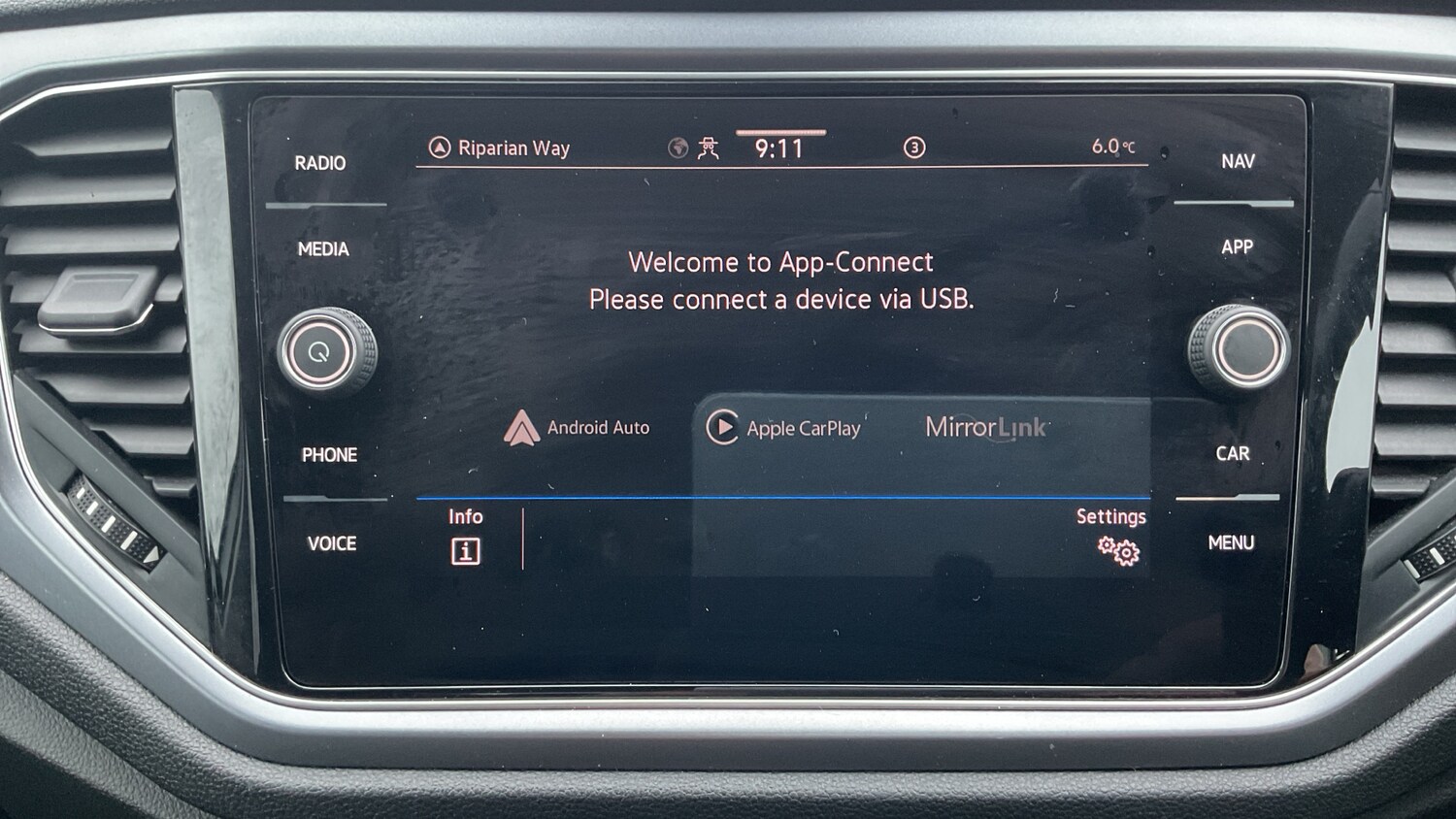 Used Volkswagen T-Roc 2022 for sale - 77618808: Photo 27