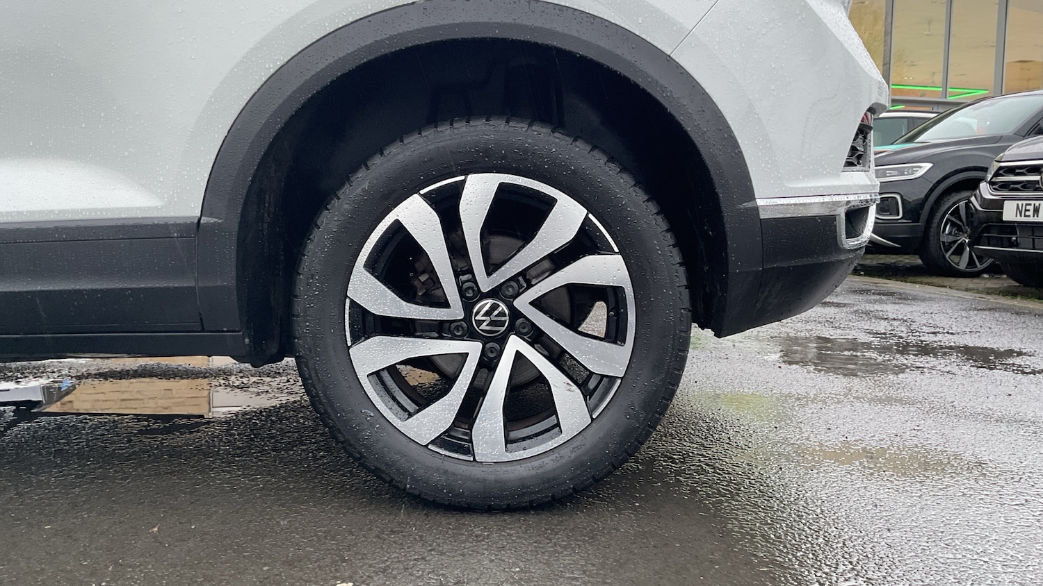 Used Volkswagen T-Roc 2022 for sale - 77618808: Photo 5