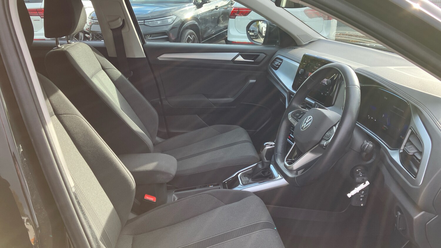 Used Volkswagen T-Roc 2022 for sale - 76230786: Photo 15