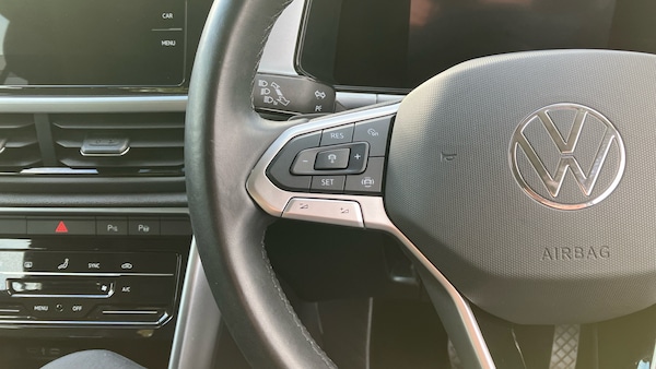 Used Volkswagen T-Roc 2022 for sale - 76230786: Photo 17