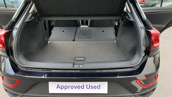 Used Volkswagen T-Roc 2022 for sale - 76230786: Photo 29