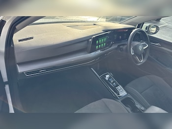 Used Volkswagen Golf 2023 for sale - 75903872: Photo