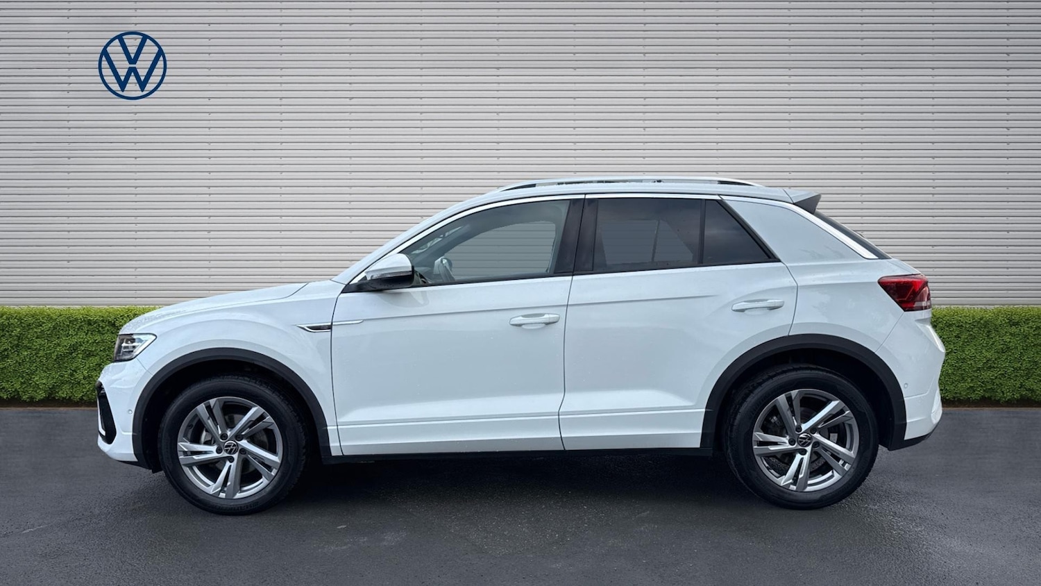 Used Volkswagen T-Roc 2025 for sale - 78011536: Photo 4