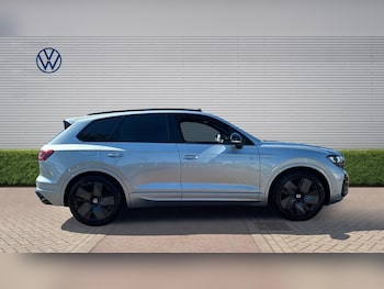 Used Volkswagen Touareg 2026 for sale - 79150167: Photo