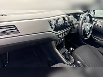 Used Volkswagen Polo 2018 for sale - 78579018: Photo