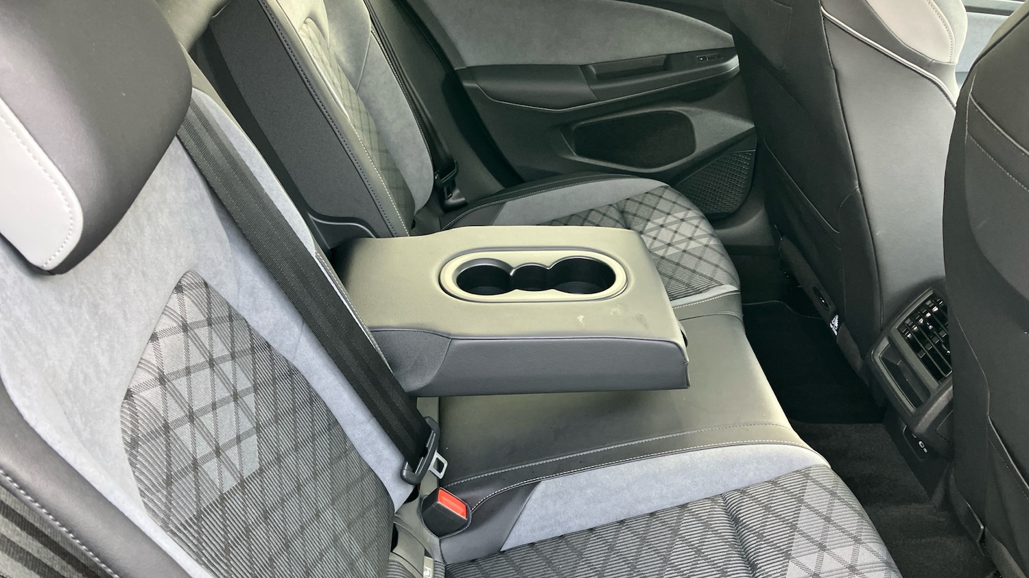 Used Volkswagen Golf 2021 for sale - 76452653: Photo 34